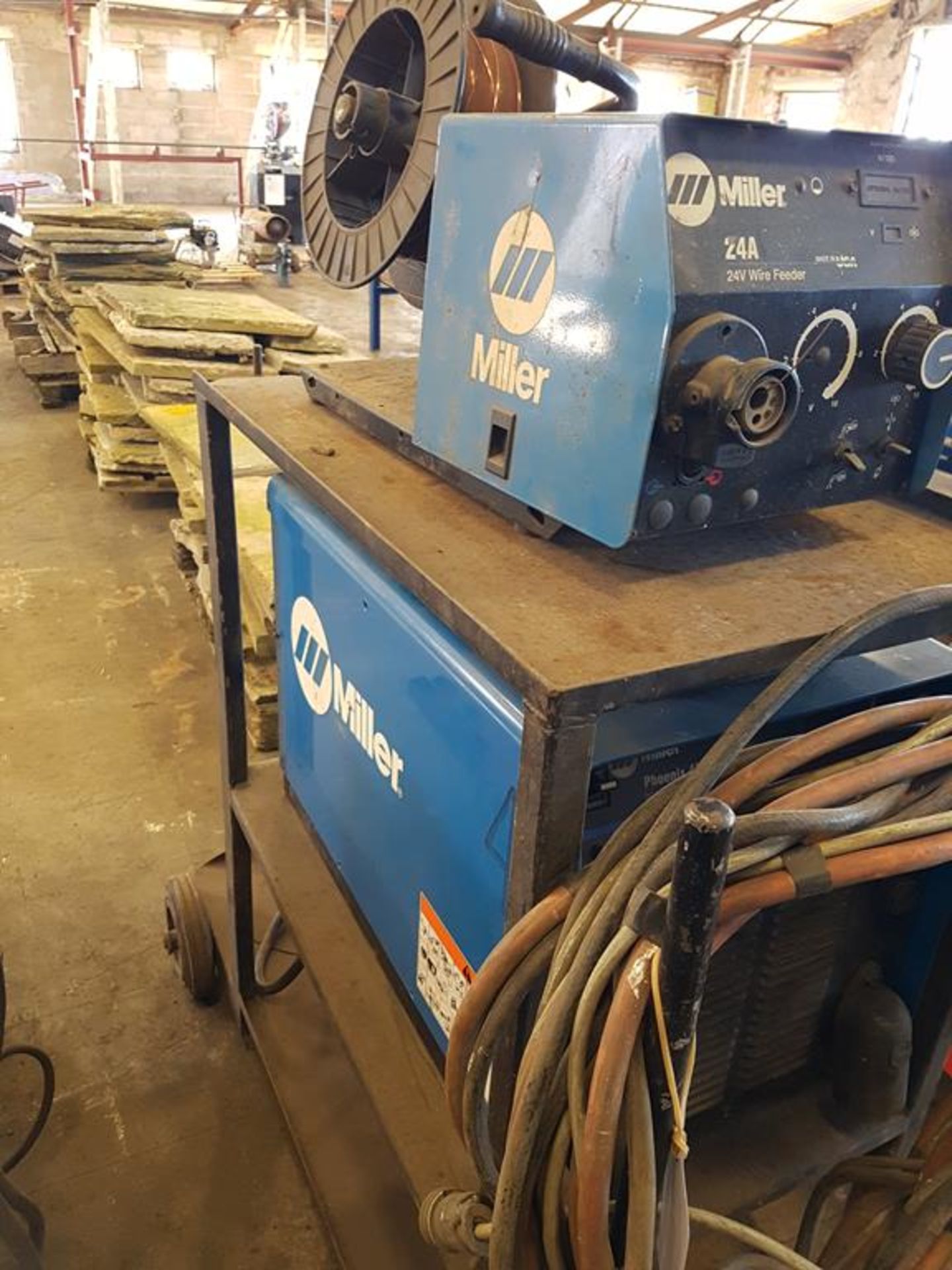 Miller MIG Welder and Wire Feed (spares/repair) - Image 2 of 2