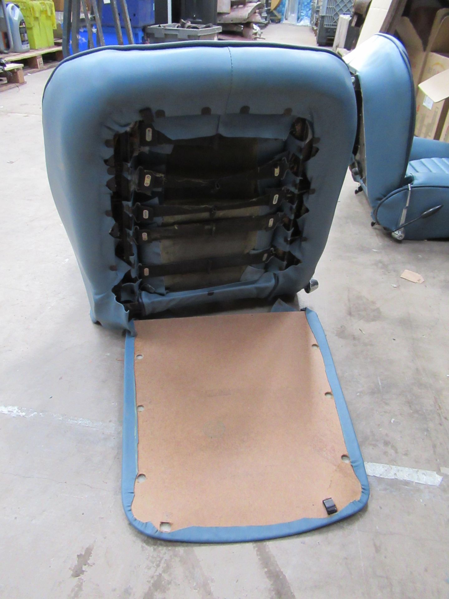 2x unused blue Triumph TR2/3 seats - Image 7 of 9