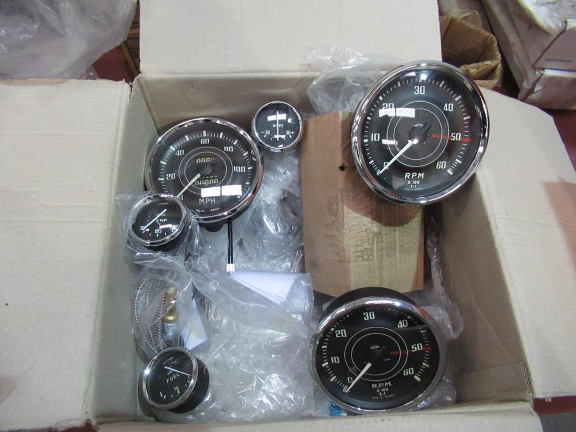 Box of reconditioned dials - Image 2 of 4