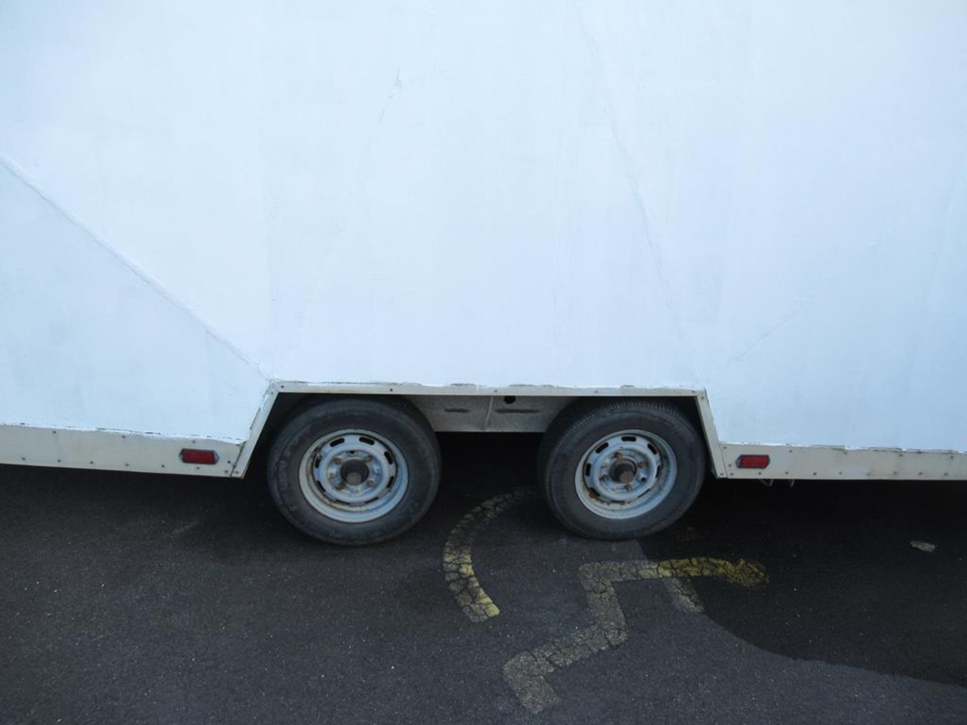 Vehicle Transport Trailer - Image 7 of 11