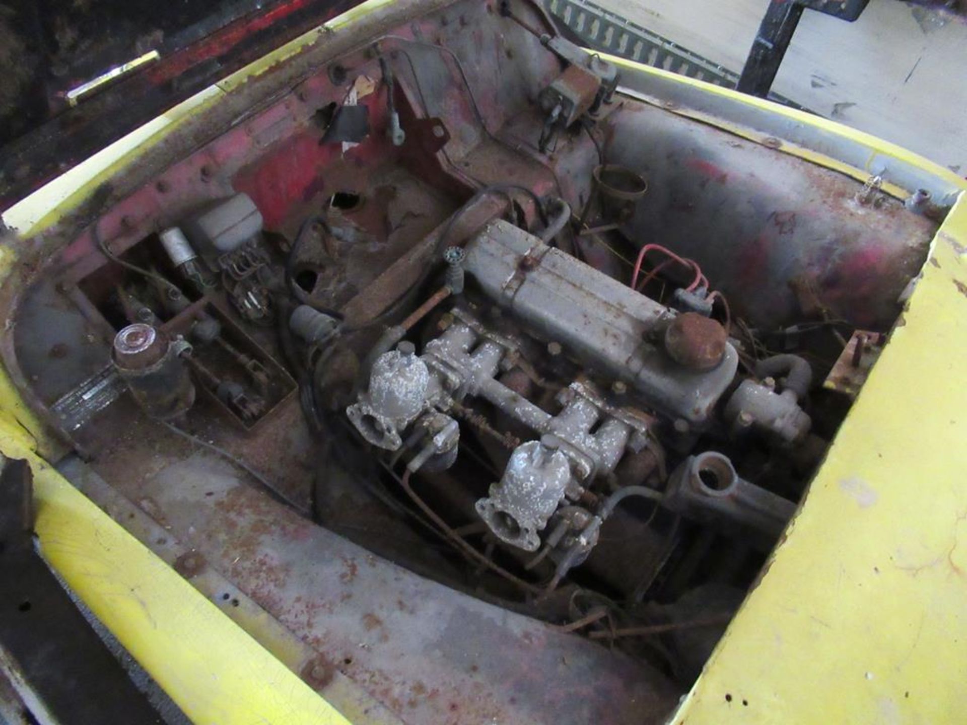 Triumph 1959 TR3A Non Runner. Reg 161 PO. C/W V5 - Image 6 of 11