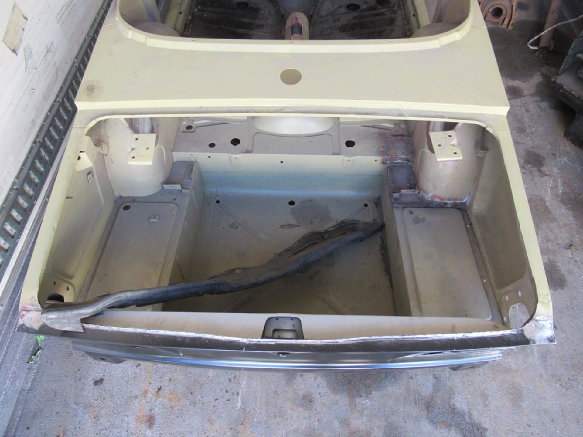 Triumph TR6 Body shell/chassis. C/W Engine and parts - Image 3 of 11