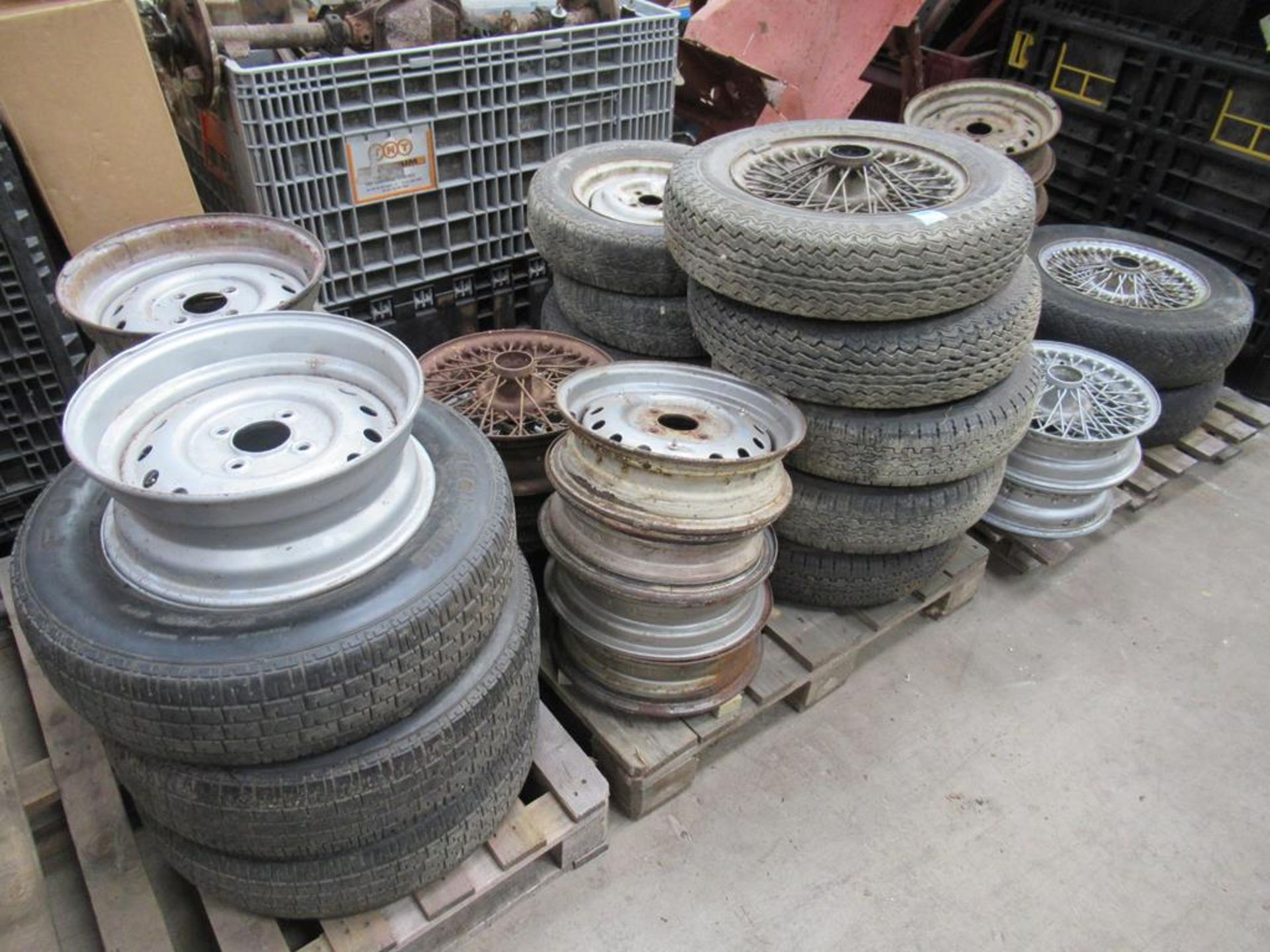 Qty of Wheels and Tyres