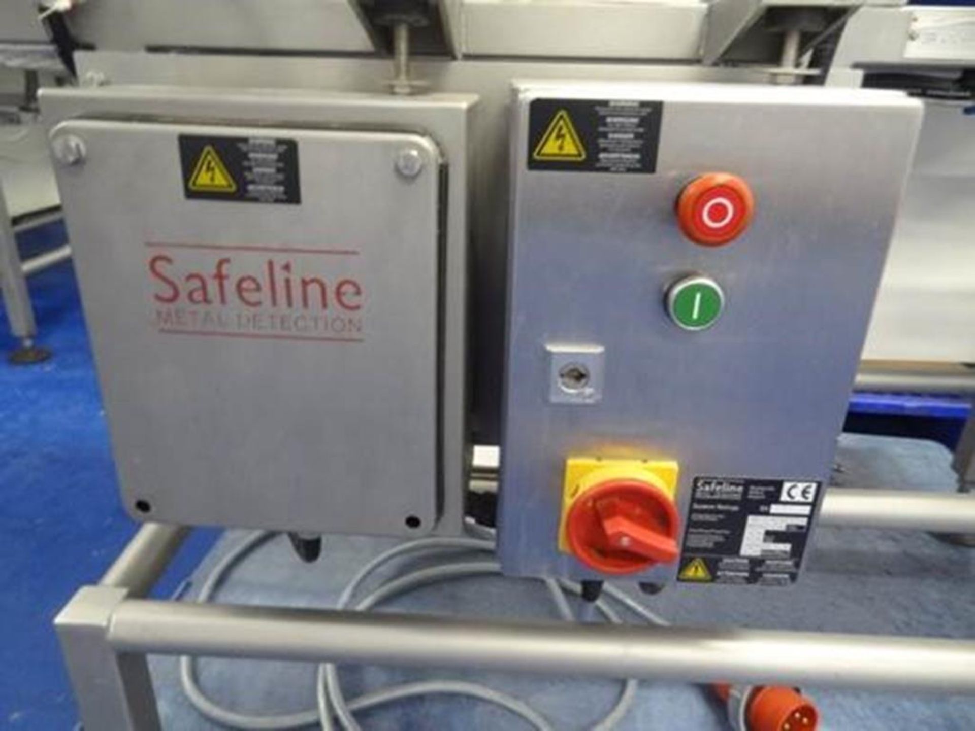 Mettler Toledo Take off conveyor from Safeline Metl Detector only with compressed air rject ram - Image 3 of 4