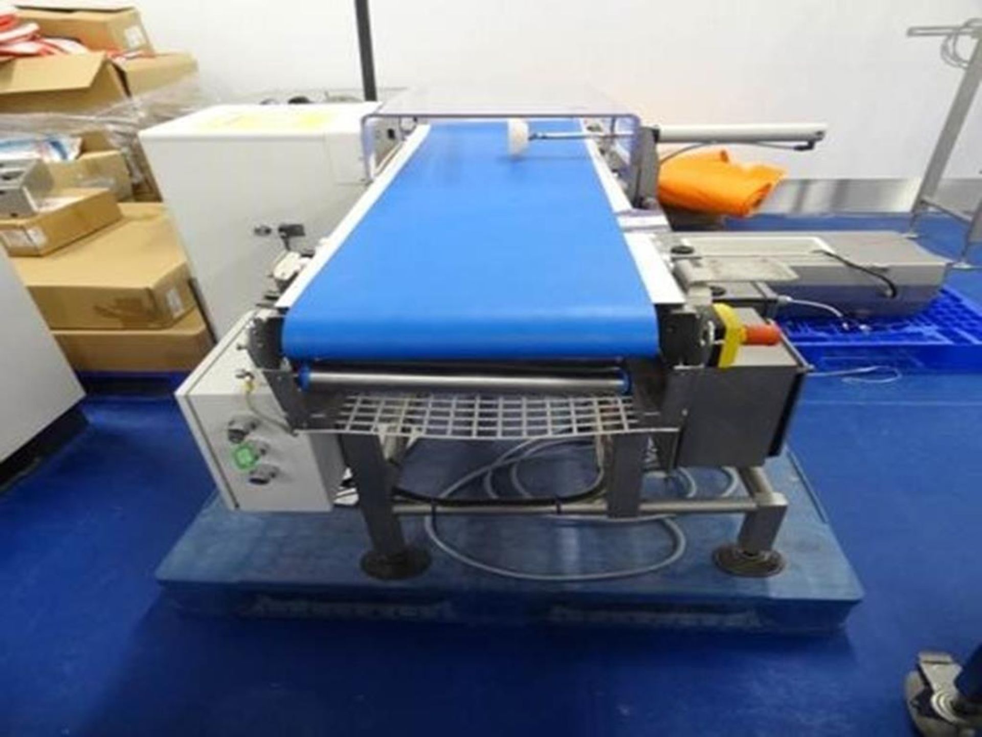 Mettler Toledo Take off conveyor from Safeline Metl Detector only with compressed air rject ram