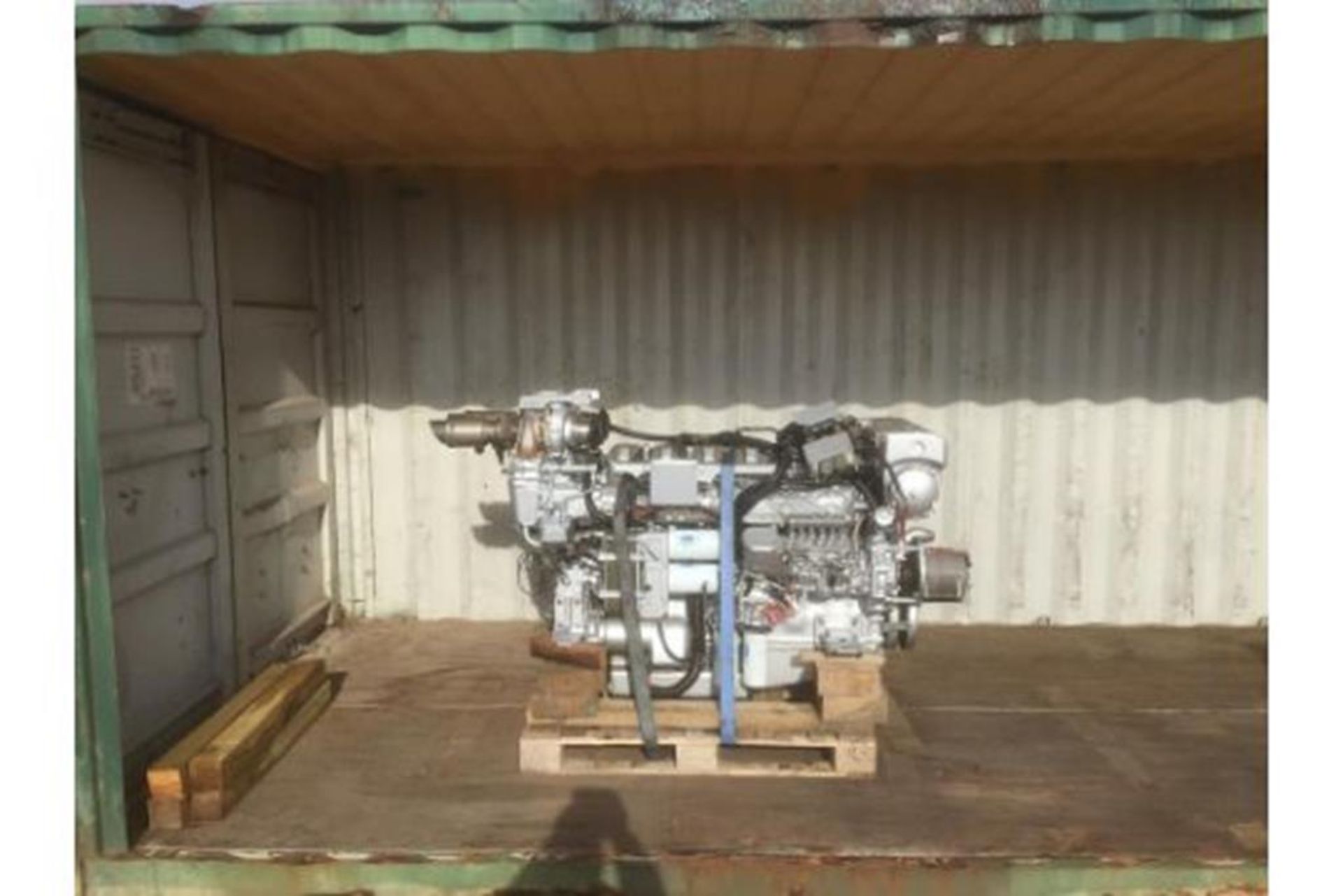 Isotta Fraschini Model L130GTS Marine Turbo Diesel Engine - Image 4 of 5