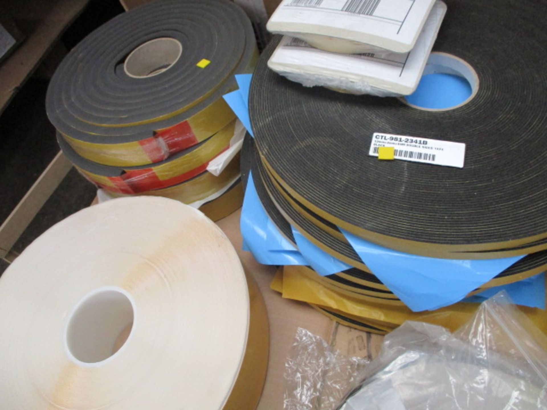 Industrial tapes - Image 13 of 18