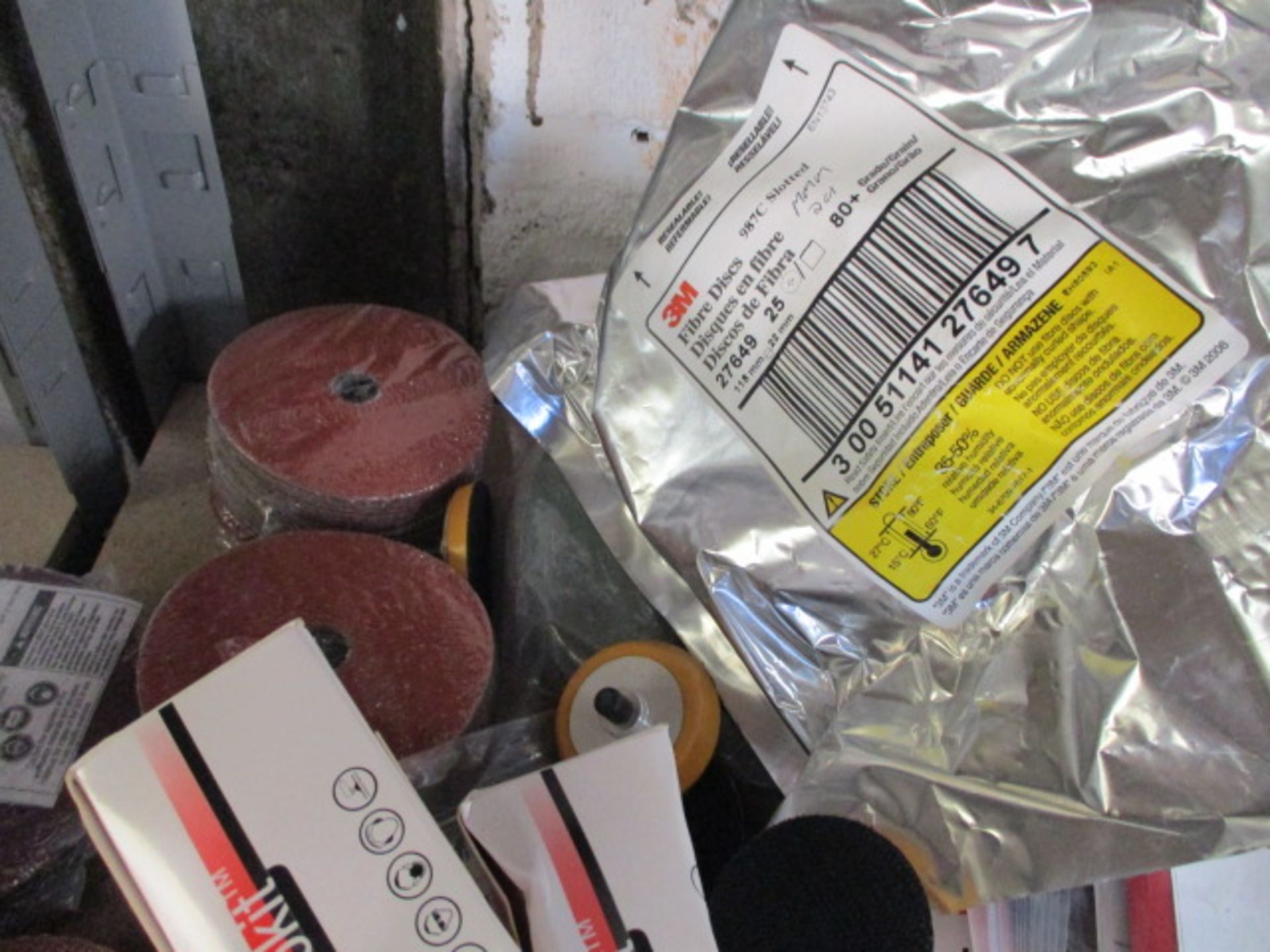 Assorted abrasives - Image 9 of 9