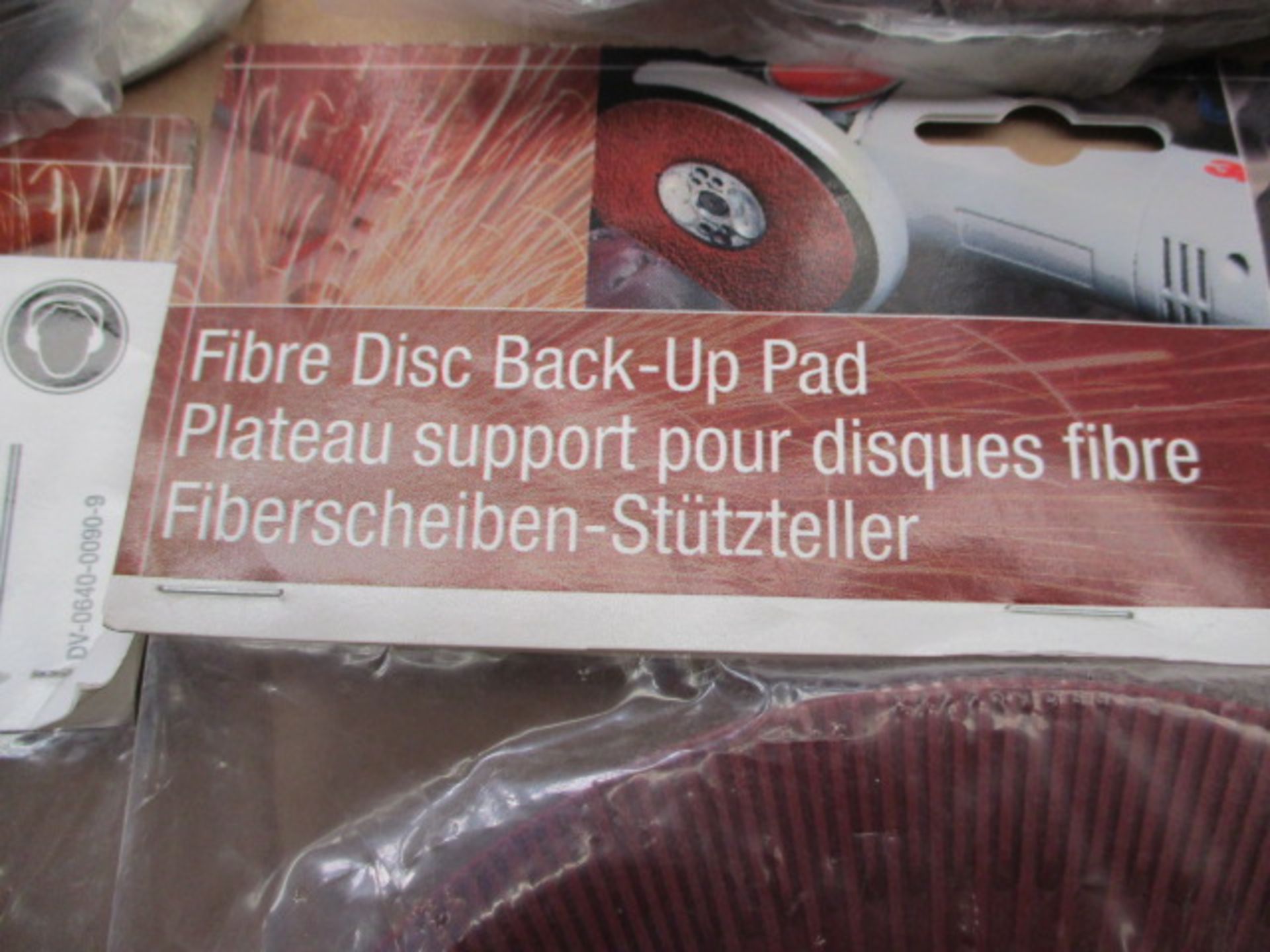 Abrasive backing pads - Image 3 of 4