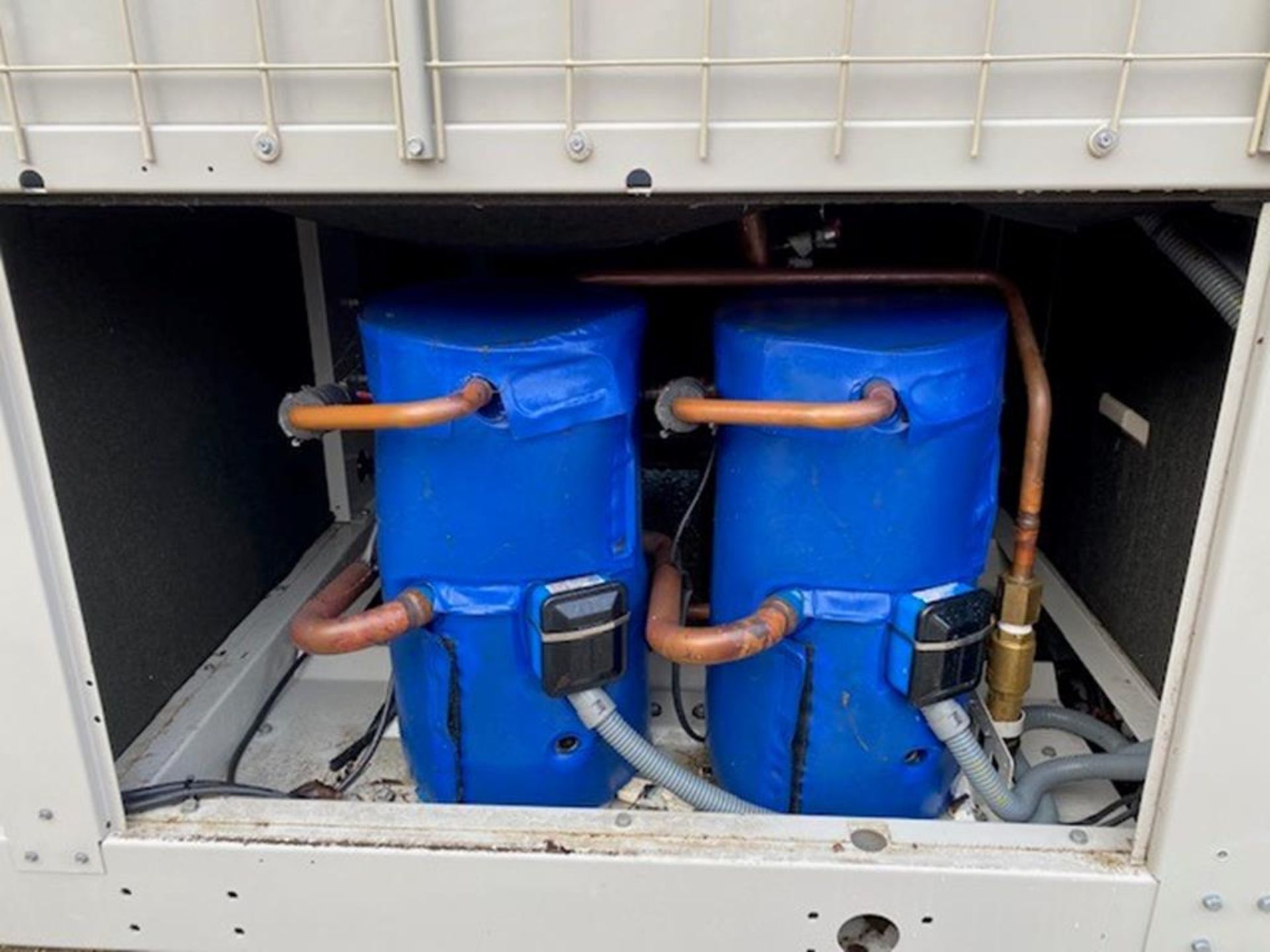 Daikin Hydrocube Industrial Water Chiller - Image 7 of 16