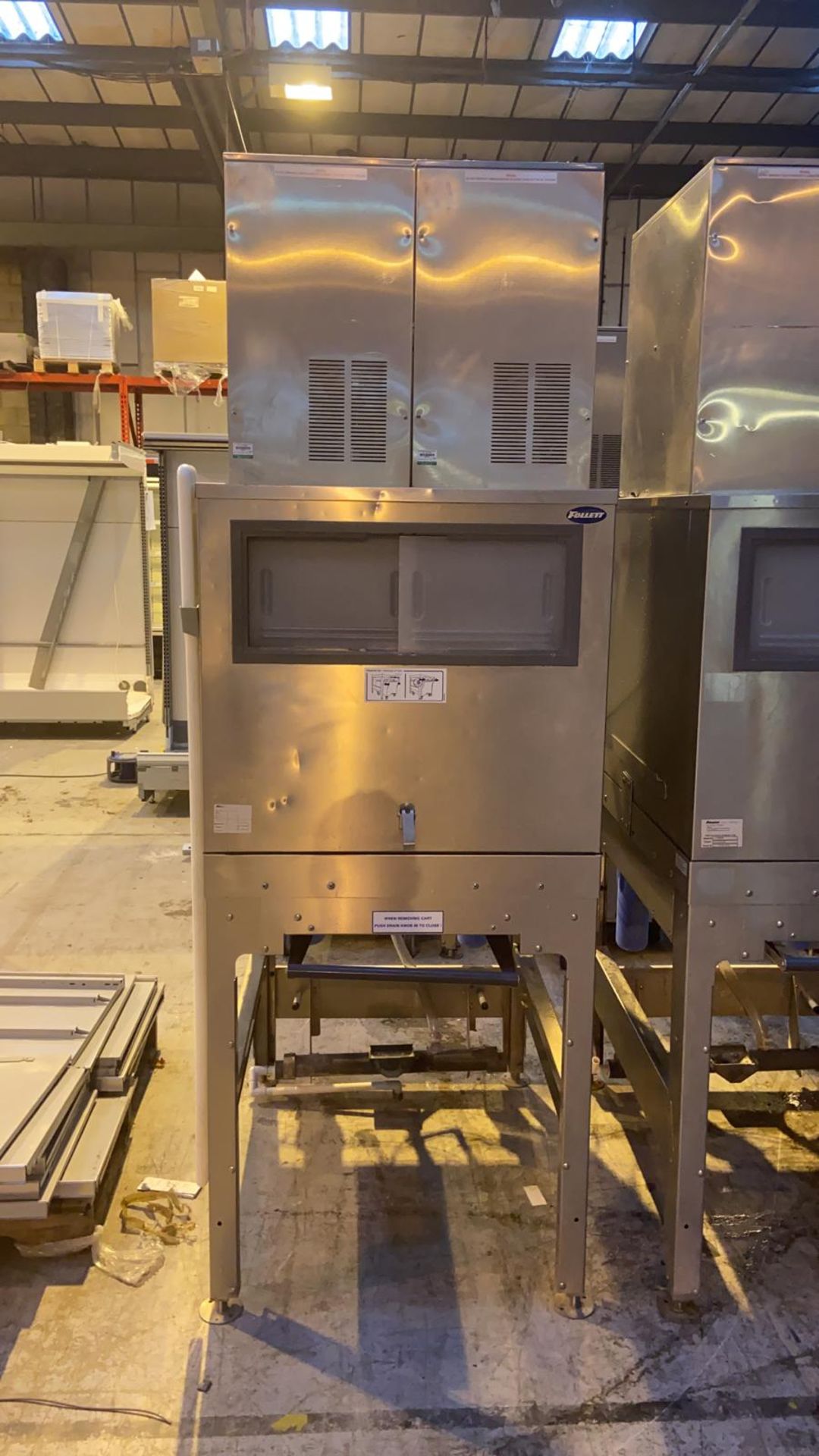 An ICS 700P Commercial Ice Making Machine