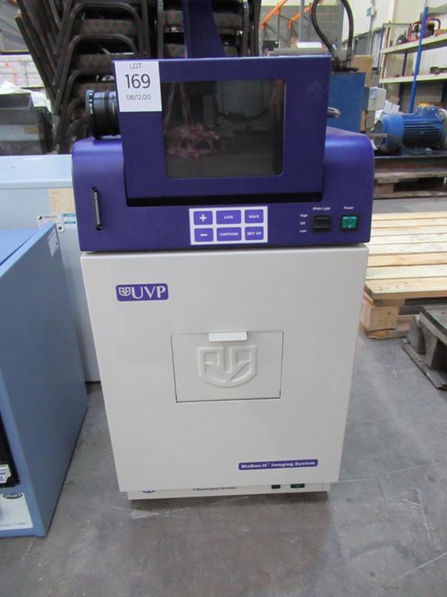 UVP BioDoc-It imaging system s/n 020205-001