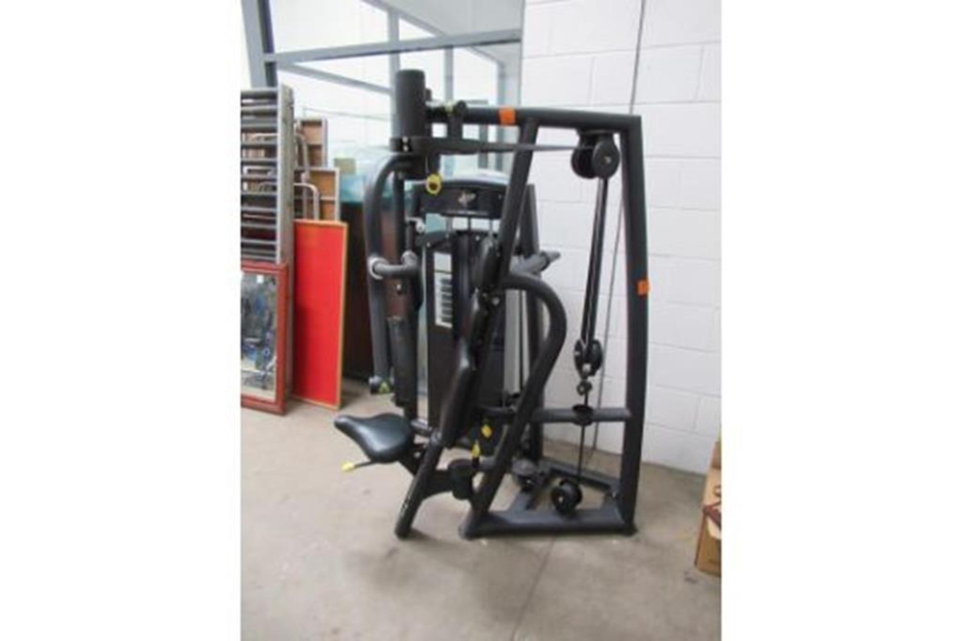 Pulse Fitness pec deck s/n G10657