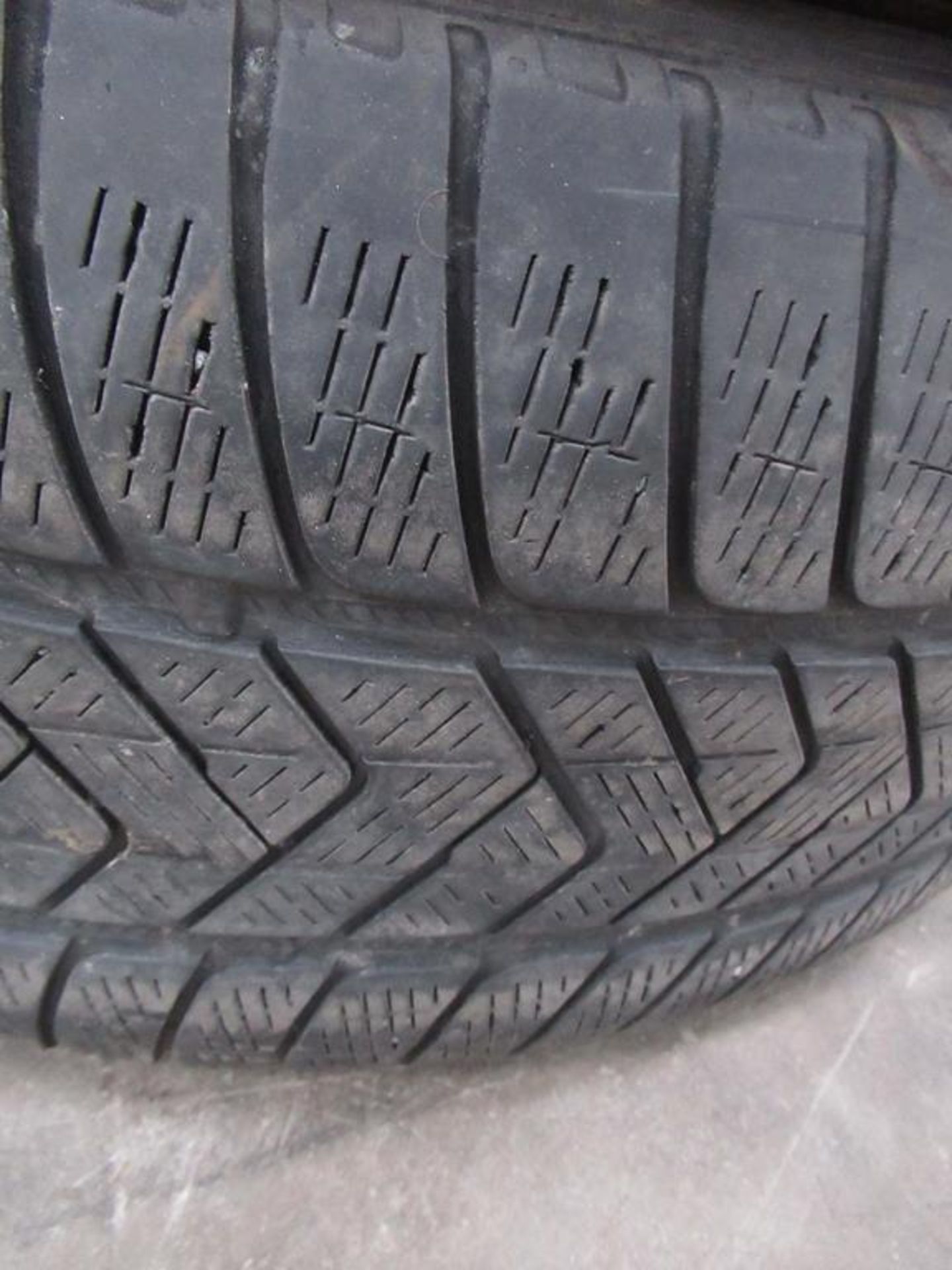 2x Pirelli Scorpian 255/55R20 Tyres - Image 3 of 3