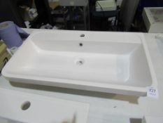 Wide fibreglass sink/bathroom basin