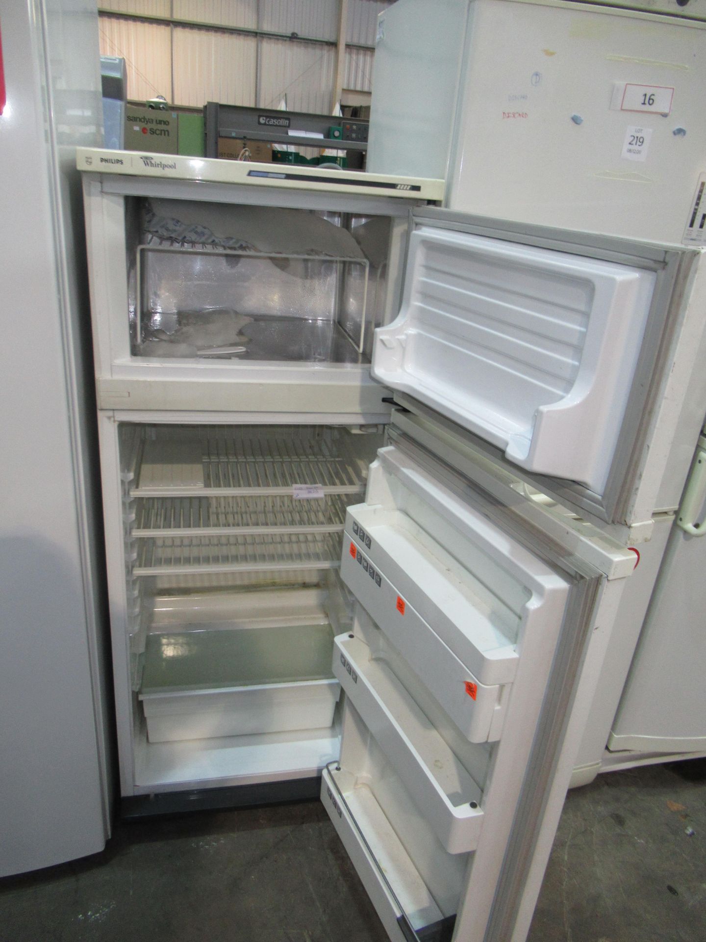 Philips Whirlpool fridge freezer - Image 2 of 2