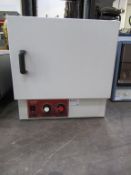 Genlab N305 oven s/n Y3C064