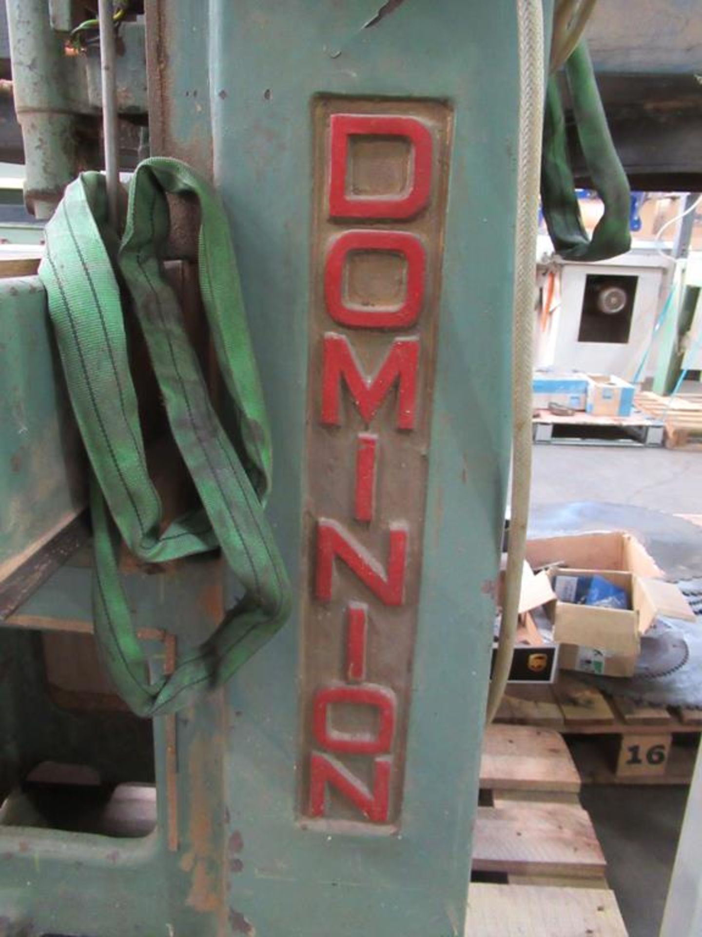 Dominion chain morticer fitted with chisel attachment 3PH - Image 4 of 4