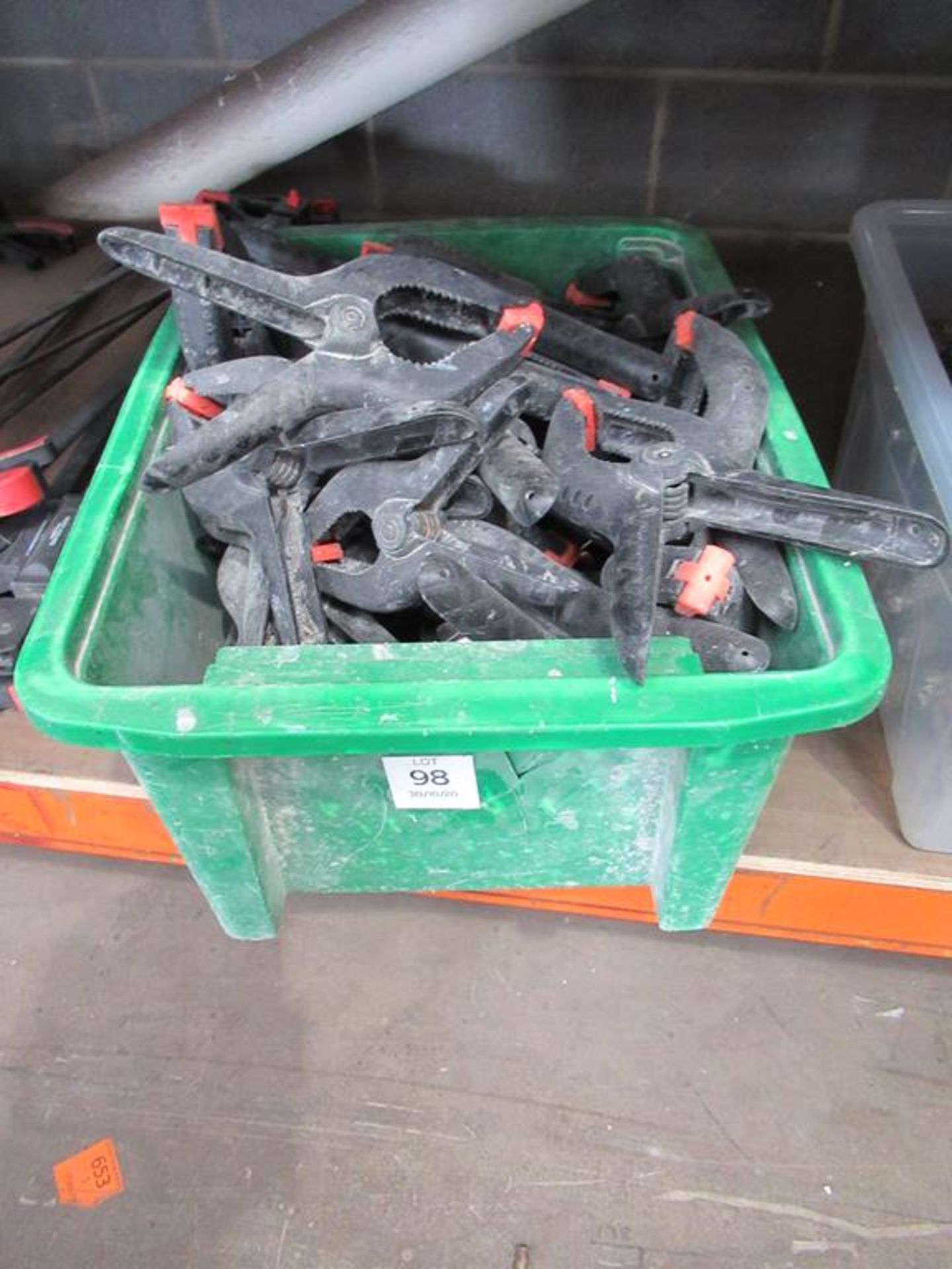 Quantity of Spring Clamps in Plastic Crate