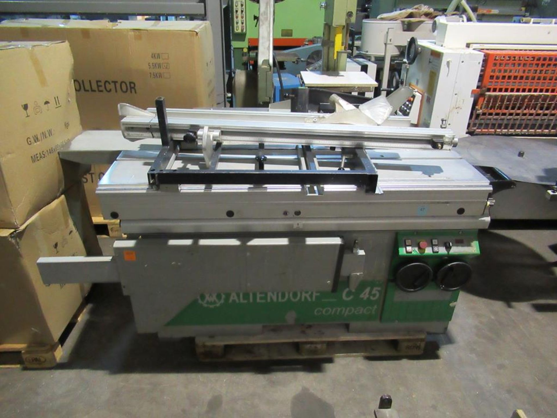 Altendorf C45 compact panelsaw.