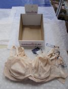 7 x Fantasie Underwired/Lacey Bra, Various Sizes, Total Rrp. 7 x £44