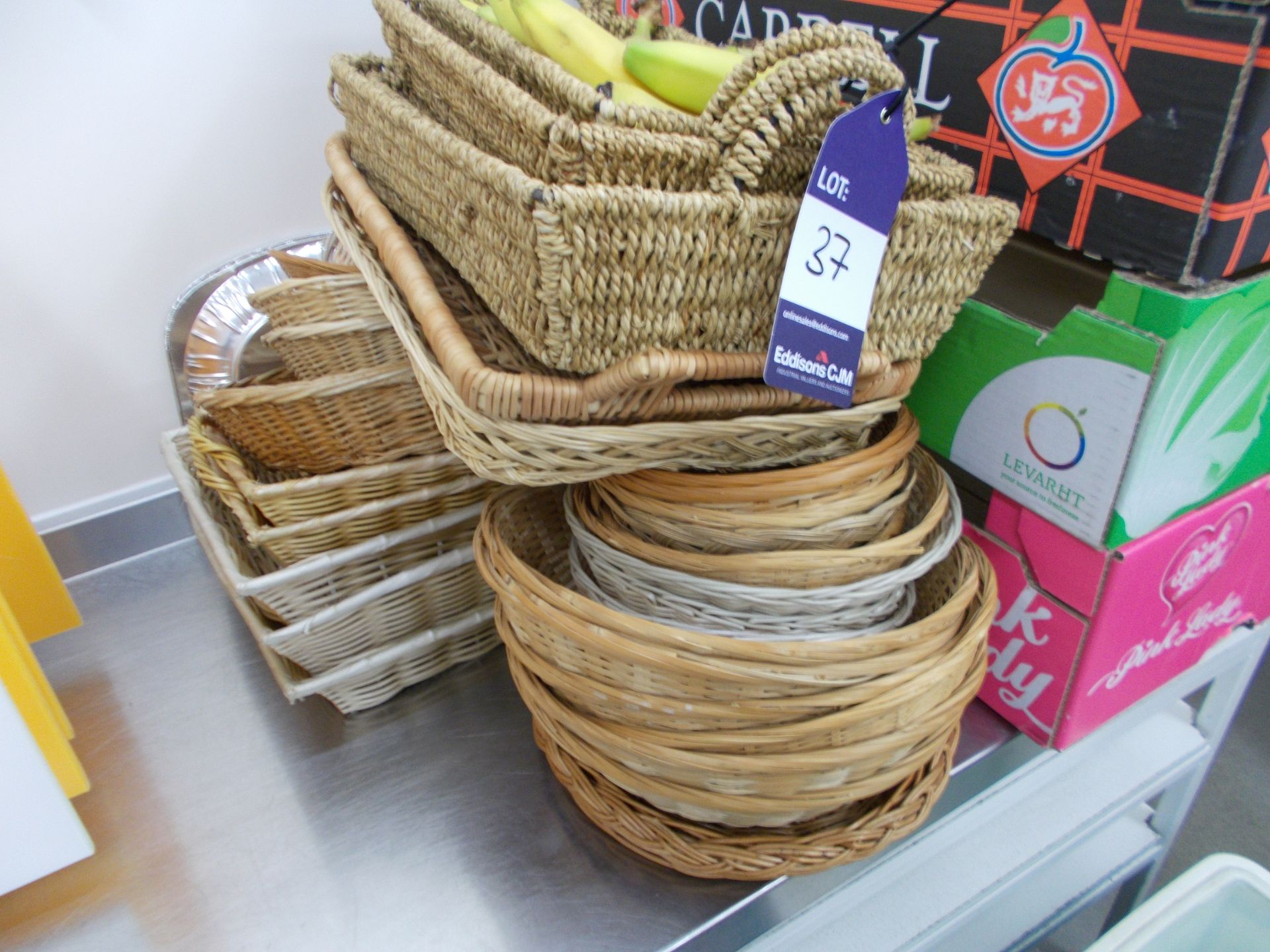 Various wicker baskets