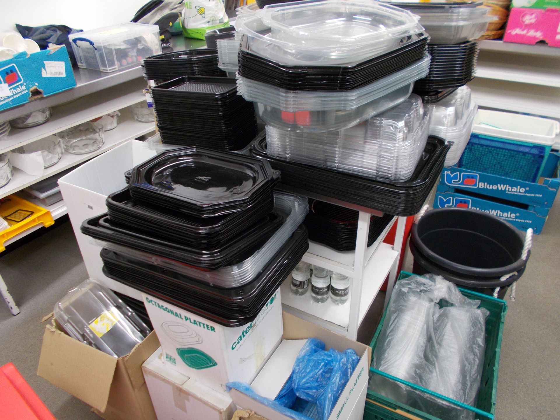 Large quantity of assorted plastic serving trays with lids, etc - Image 2 of 2