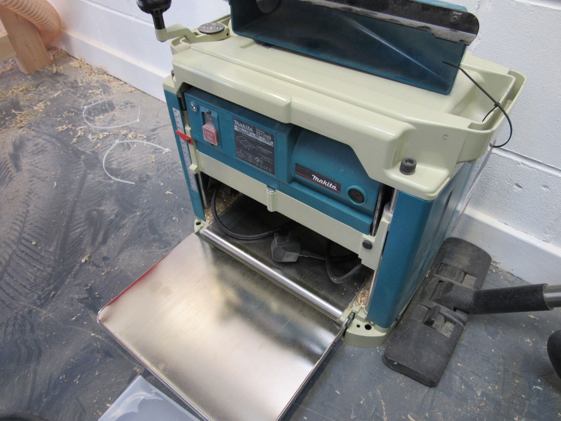 Makita 2012 NB Planet/Thicknesser 304mm, 230v, 2015, Serial Number 116577K - Image 2 of 4