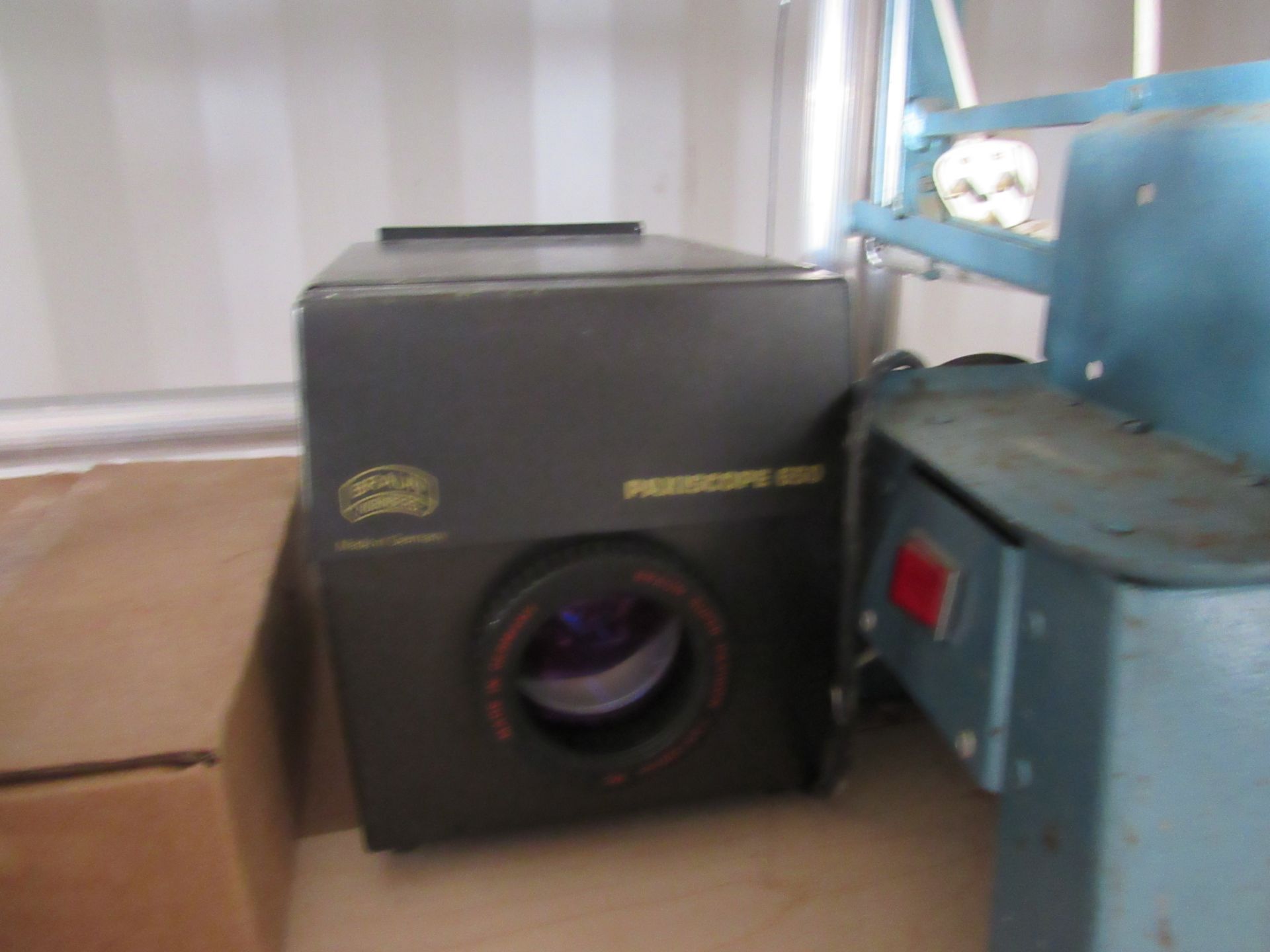 Braun Paxiscope 650 Projector - Image 2 of 2