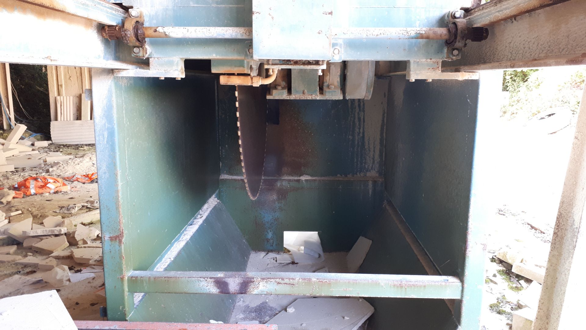 Wells 1600 Wellcut Bridge Saw, Serial Number REC-333-10-16 (Manufactured 2010, Reconditioned in - Image 3 of 15