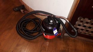 Numatic Henry HVR150-11 Vacuum Cleaner