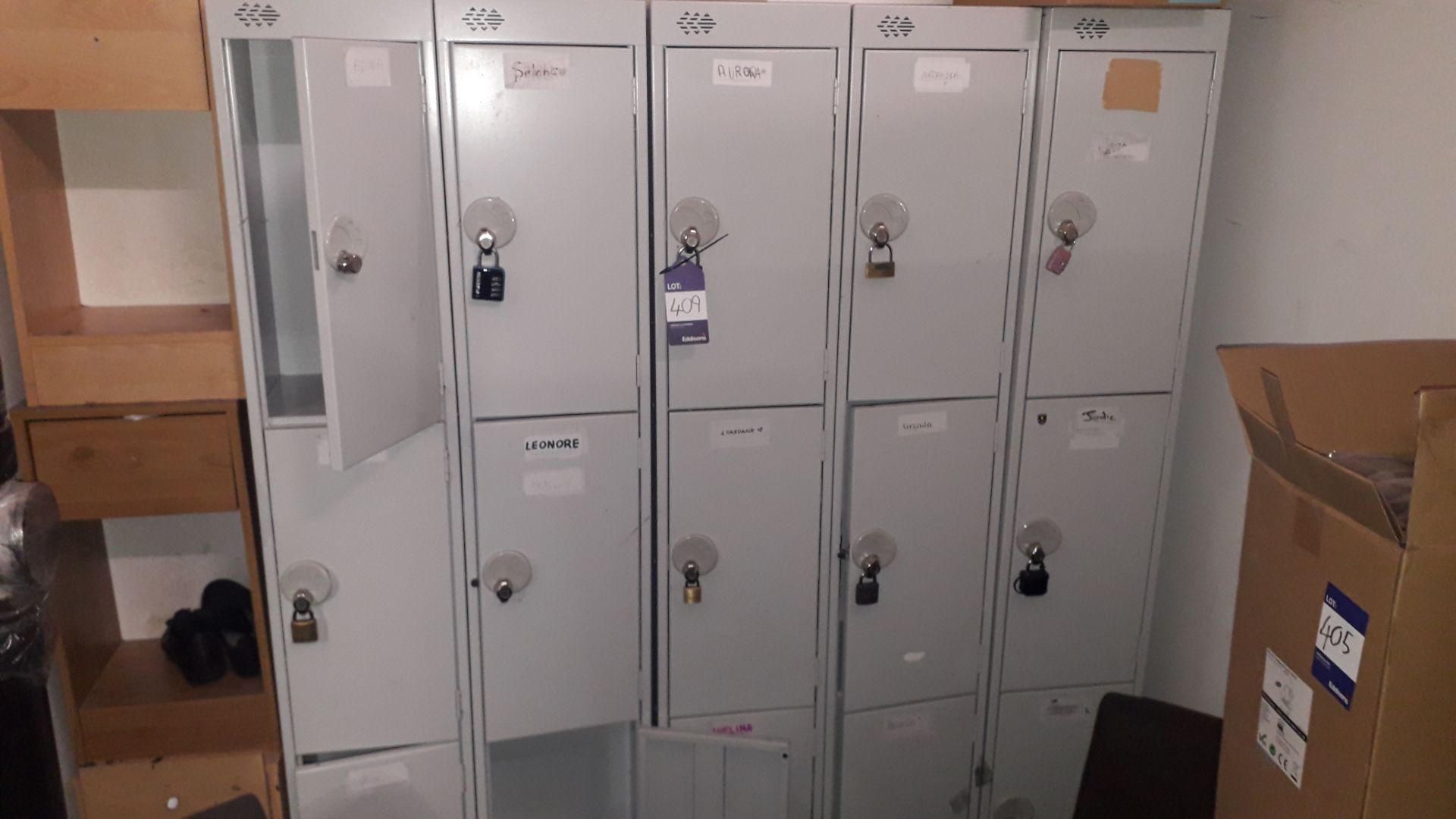 5 x Steel Personal Lockers
