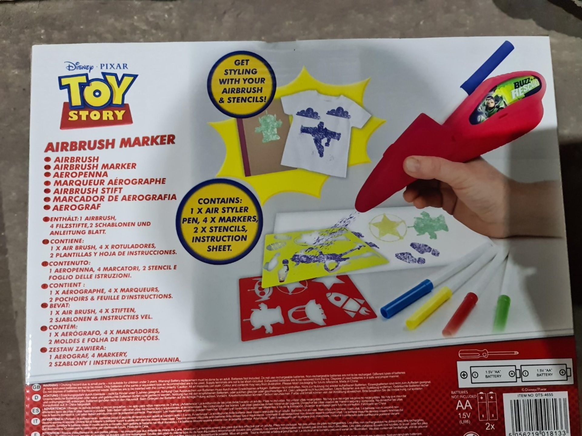 Contents of a Kid's Toy Store. Circa 2,120 items s - Image 17 of 44