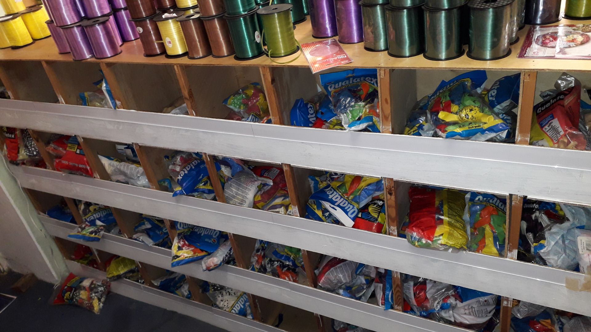 Contents of Stock Bins to include Large Quantity of Coloured Qualatex Large Helium Balloons and - Image 3 of 4