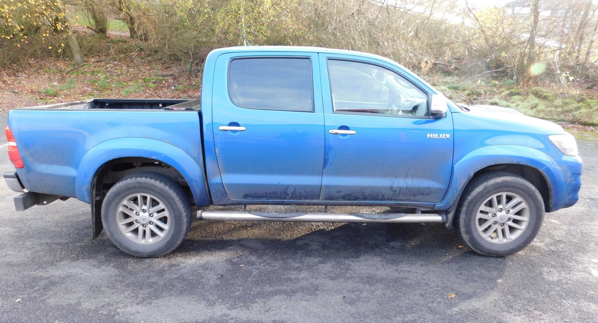 Toyota Hilux Invincible Double Cab Pick-Up Registr - Image 6 of 10