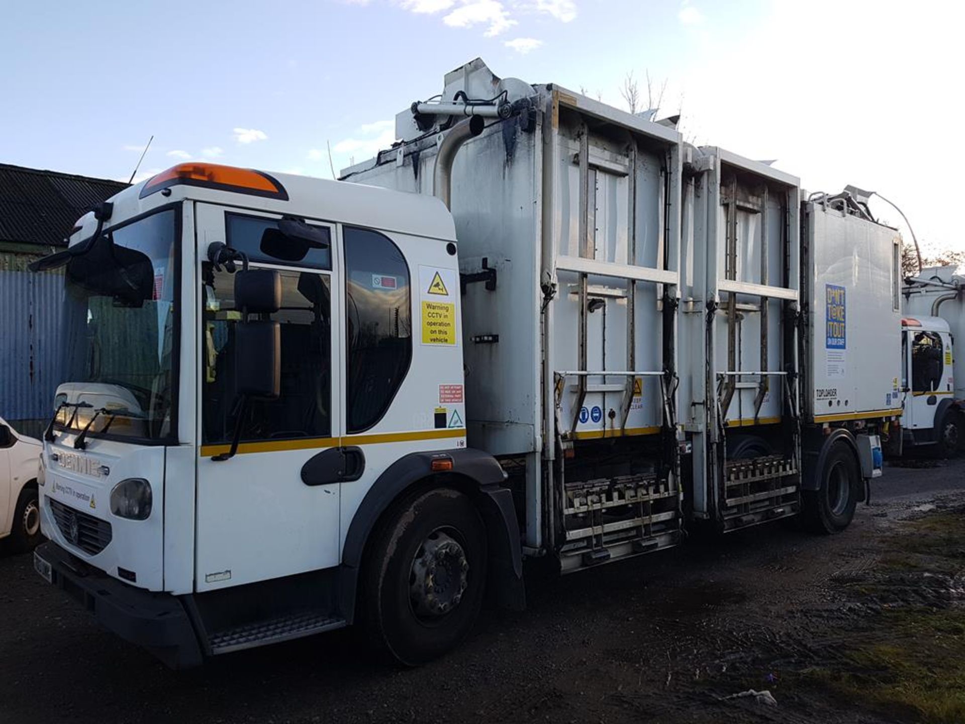 2013 Dennis Eagle Elite Toploader Refuse Collection Vehicle - Image 2 of 7