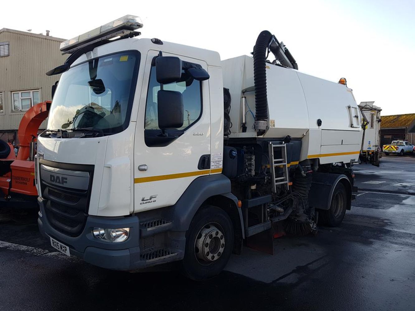 Online Auction Johnston Sweeper and 6 x Dennis Eagle Refuse Collection Vehicles