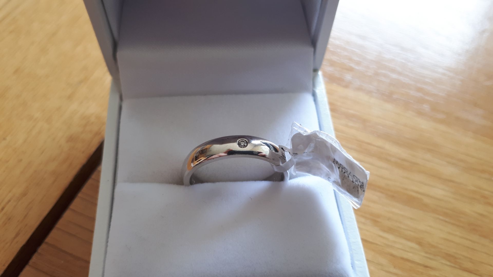 9CT WG Diamond set band, Size = M, RRP £305 Viewin - Image 2 of 3