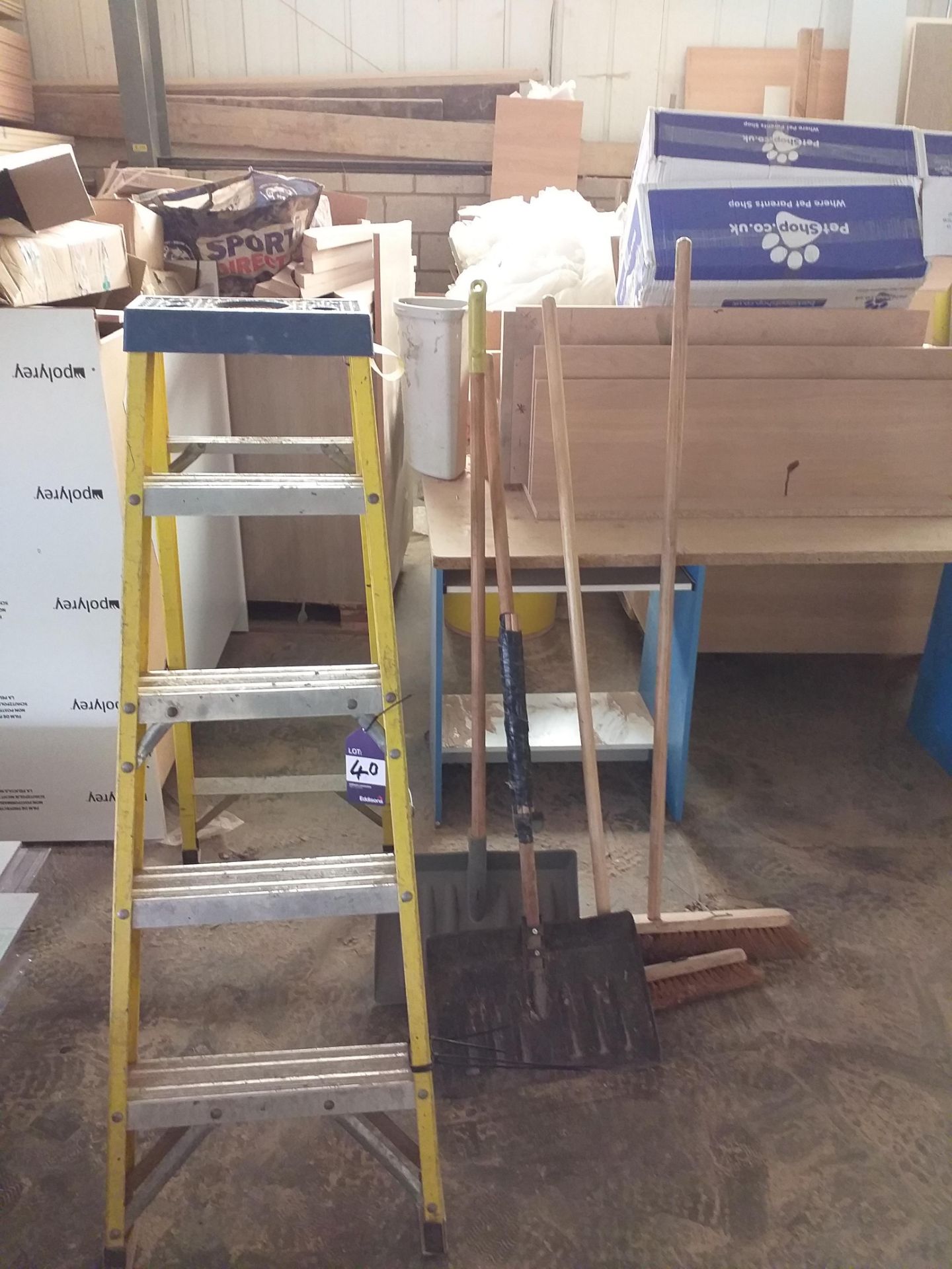 4 Tread Step Ladder, 2 Snow Shovels & 2 Broom