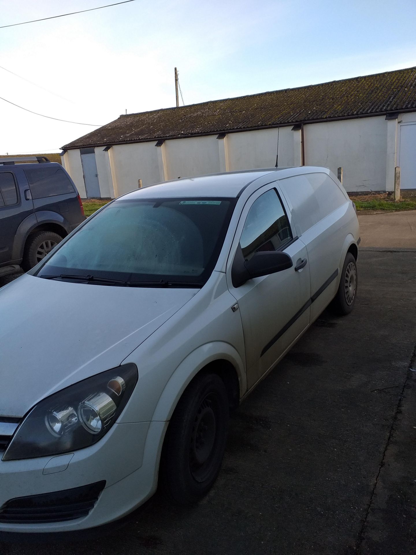 Vauxhall Astra Club CDTI Van 1.3 Diesel, Registraion DV56 EVT, First Registered 07/11/06, Mileage - Image 2 of 4