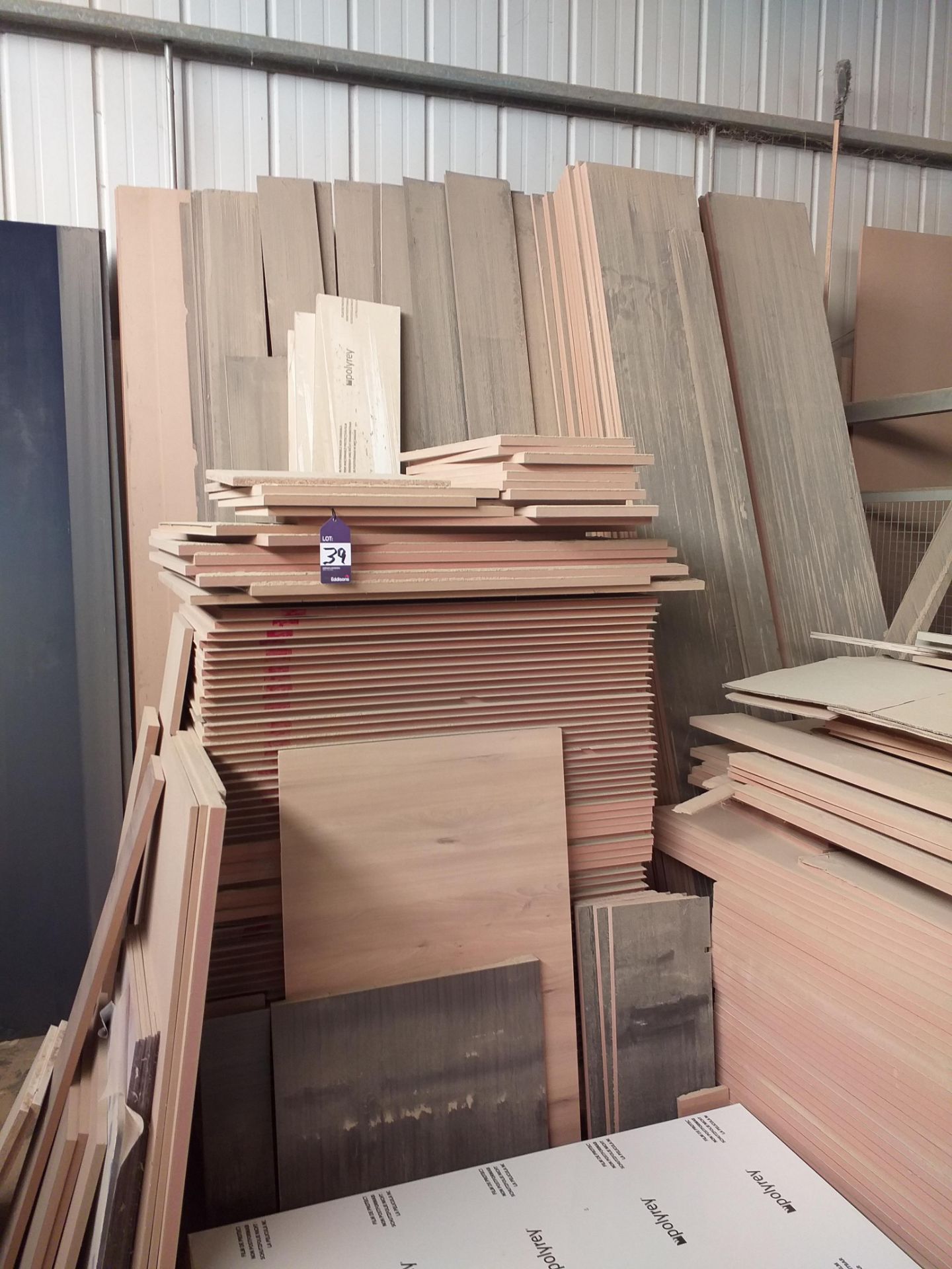 Large Quantity of Faced MDF & Chipboard Off Cuts - Image 2 of 2