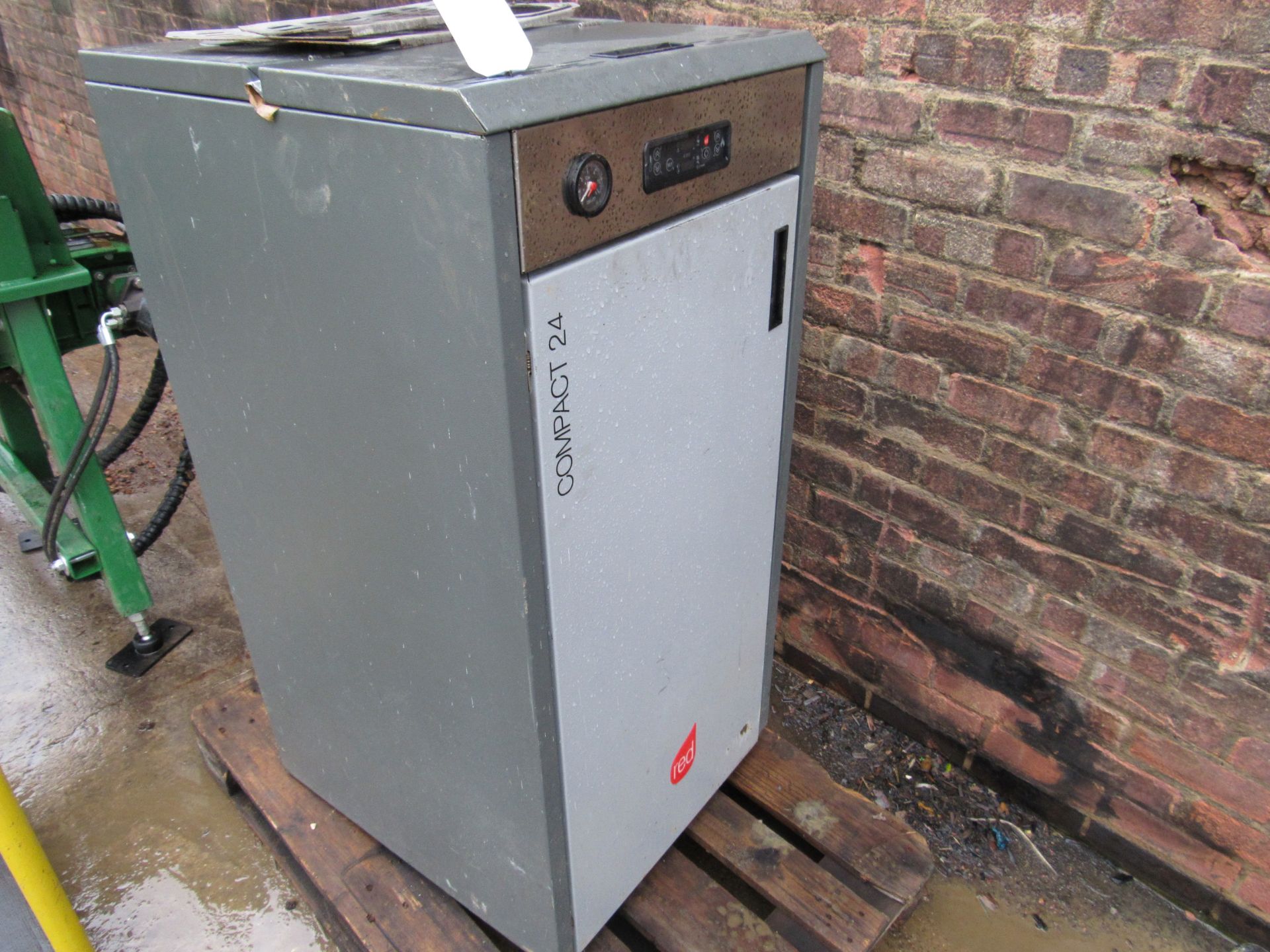 MCZ Red Compact 24 Pellet Boiler, Spares or Repair - Image 2 of 3