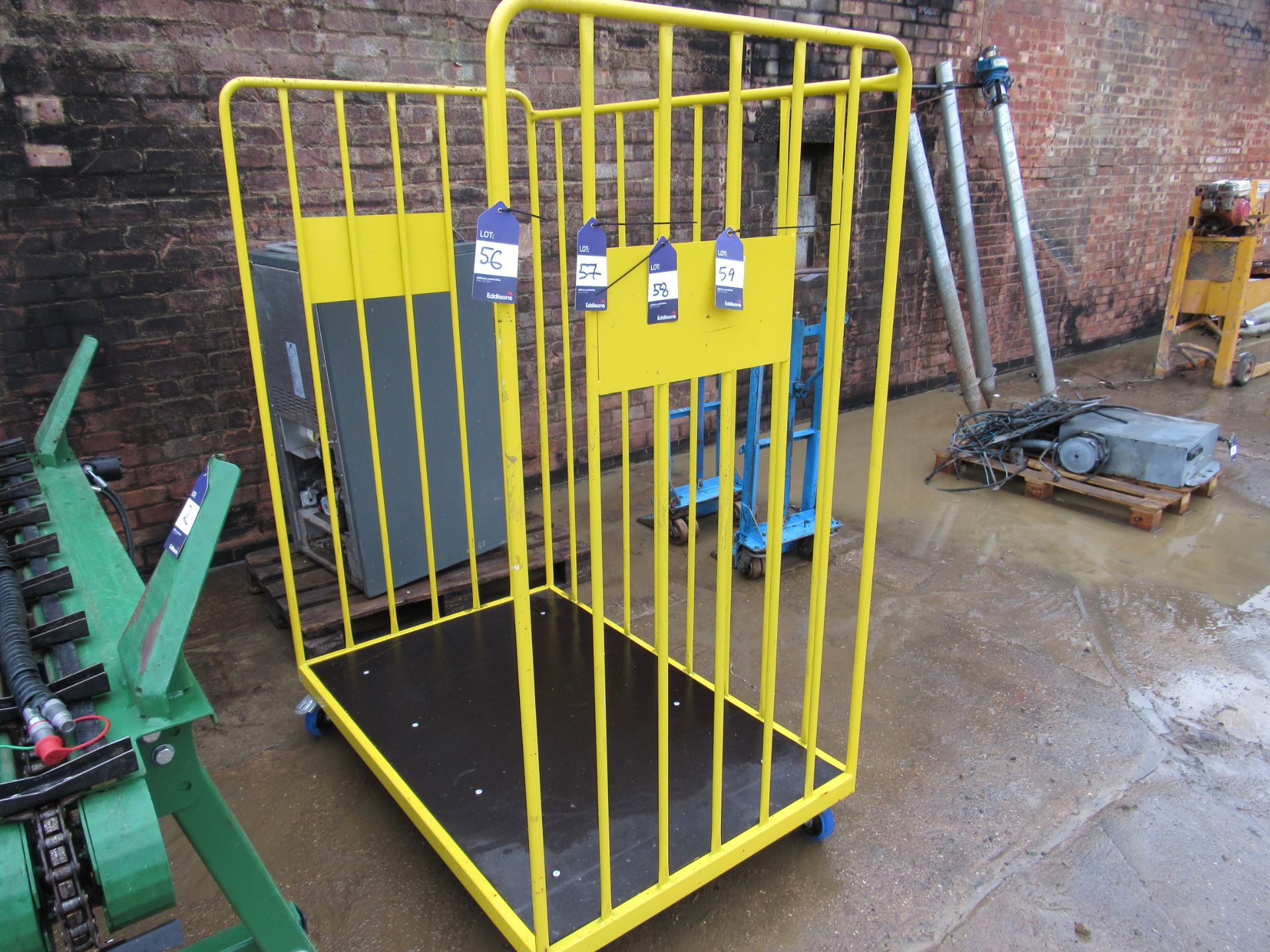 5 Steel Cages, Yellow 100x1400x1850mm