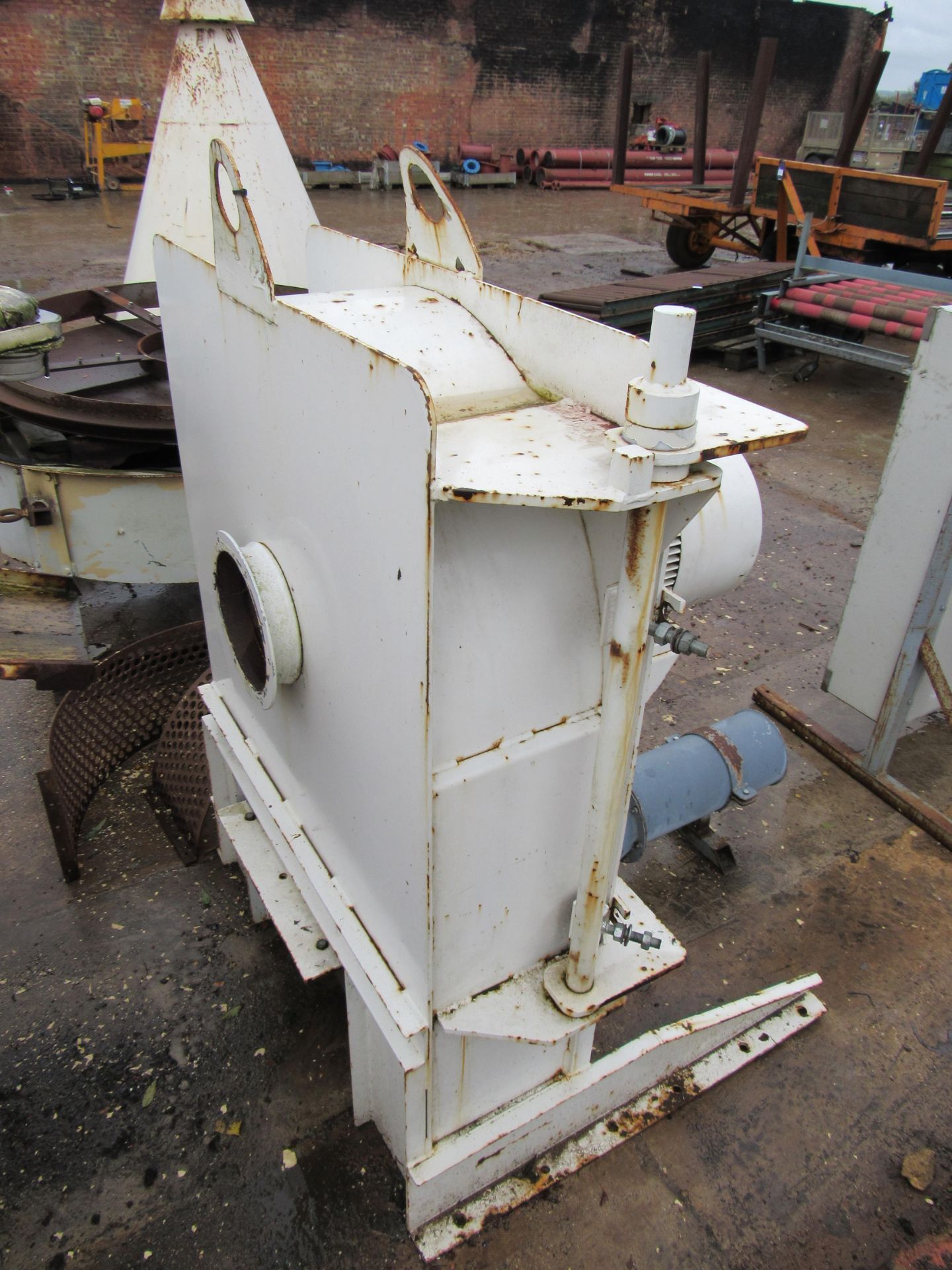 NEUHAUSER Hammer Mill with 25mm Screens and 22kw 3 - Image 4 of 4