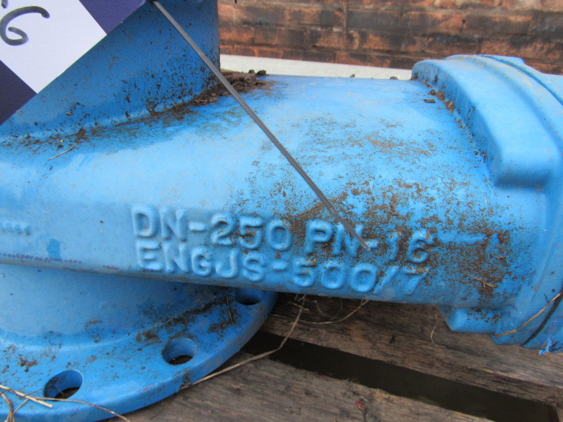 Gate Valve DN250 PN16 - Image 2 of 3