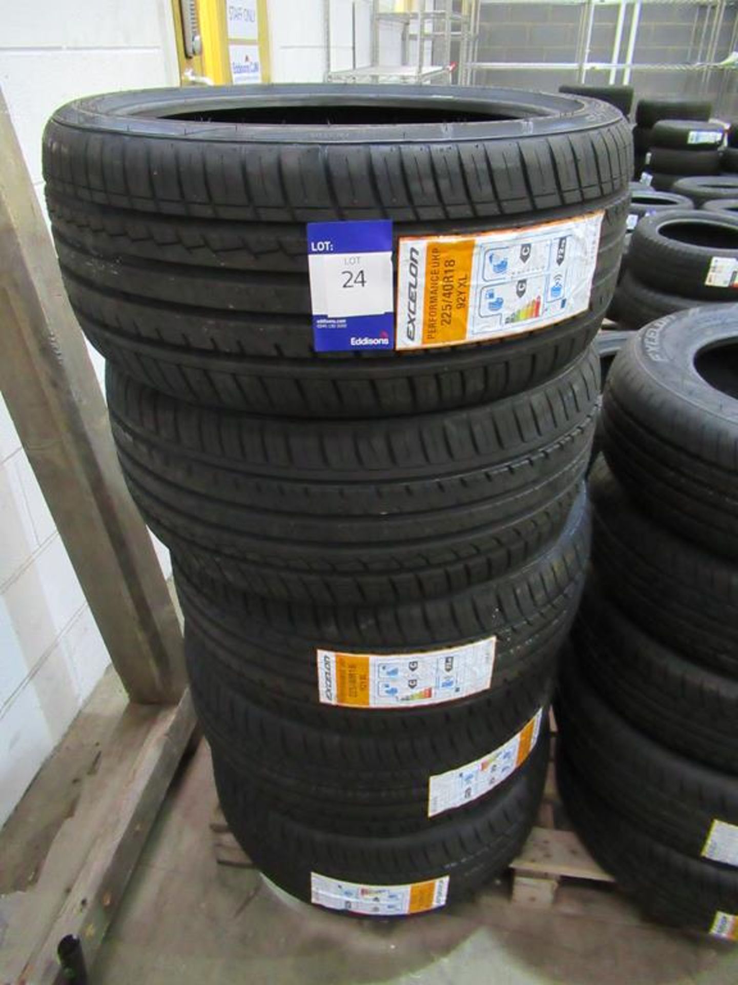 5 unused Excelon Performance UHP 225/40R18 92Y XL tyres