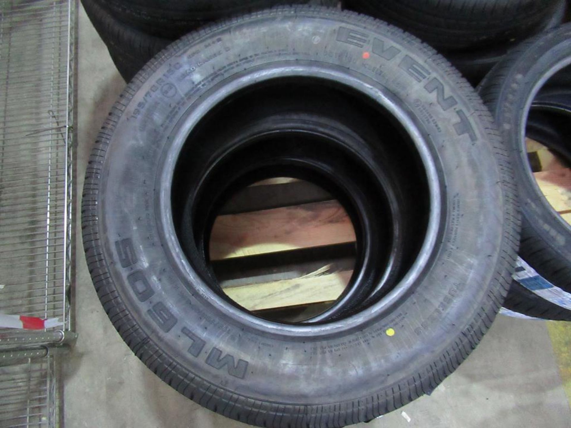 3 unused Event ML605 195/70R15C 104/102R tyres - Image 2 of 3