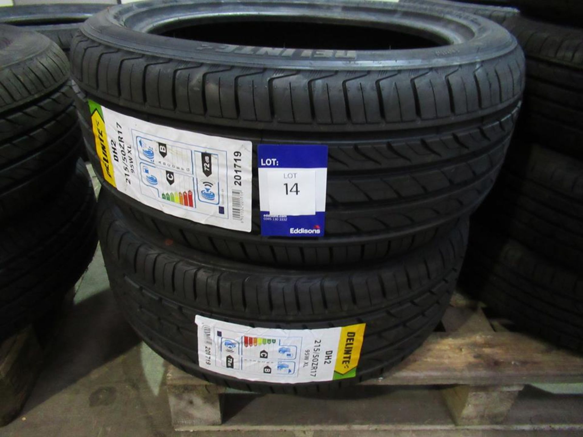 2 unused Delinte DH2 215/50ZR17 95W XL tyres