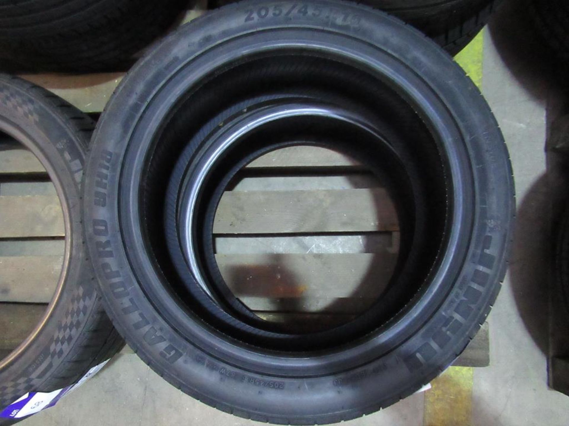 2 unused Jinyu Gallopvo YH18 205/45R16 87W XL tyres - Image 2 of 3