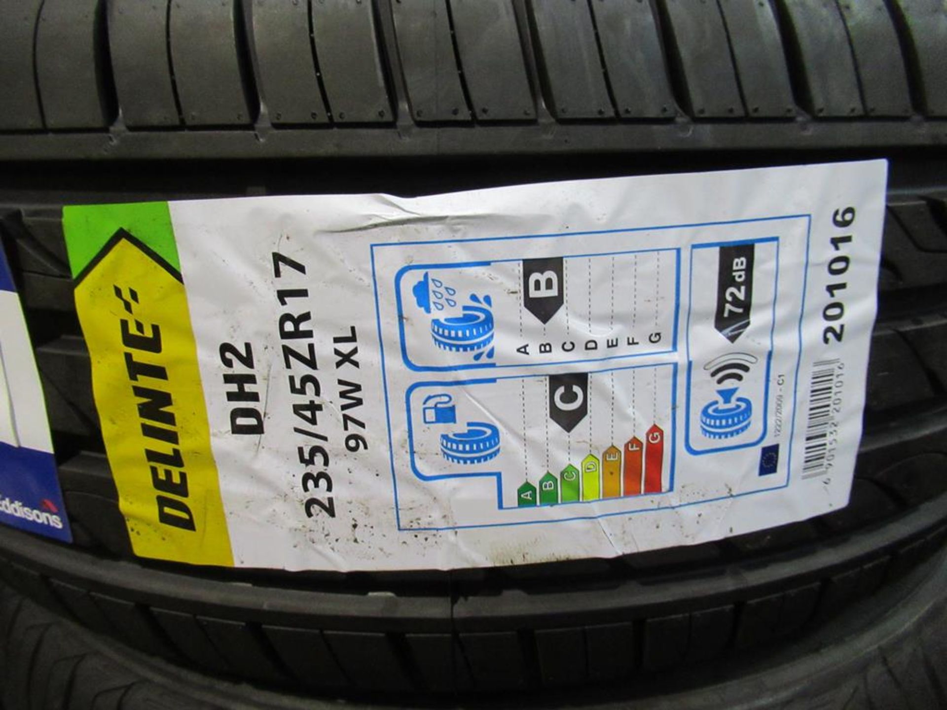 4 unused Delinte DH2 235/45ZR17 97W XL tyres - Image 3 of 3